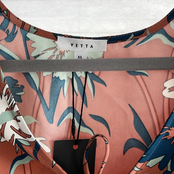 NWT VETTA The Getaway Capsule Convertible Tie Top - Picture 3 of 4